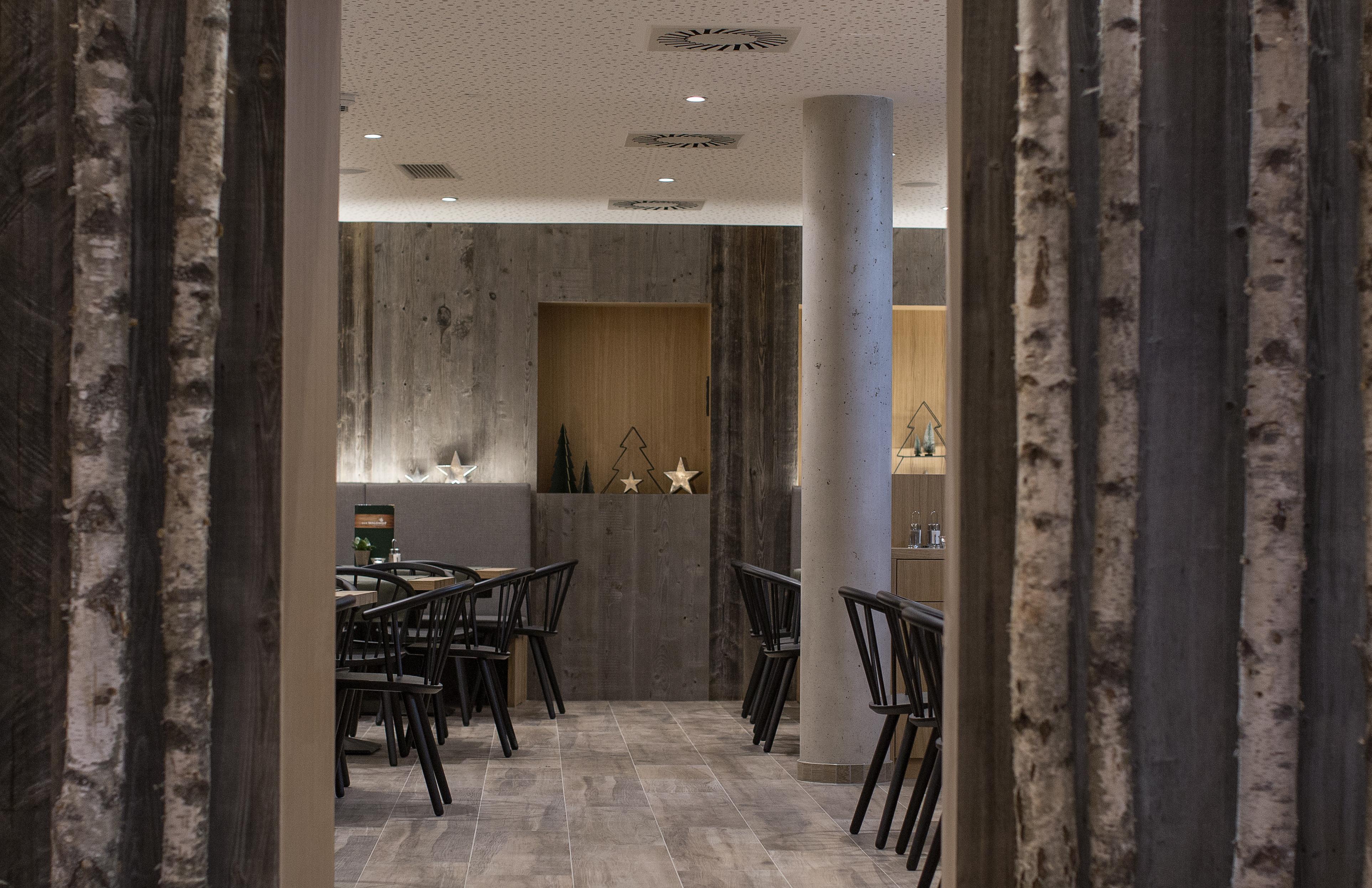 Hotel Der Waldhof Цел ам Зее Екстериор снимка