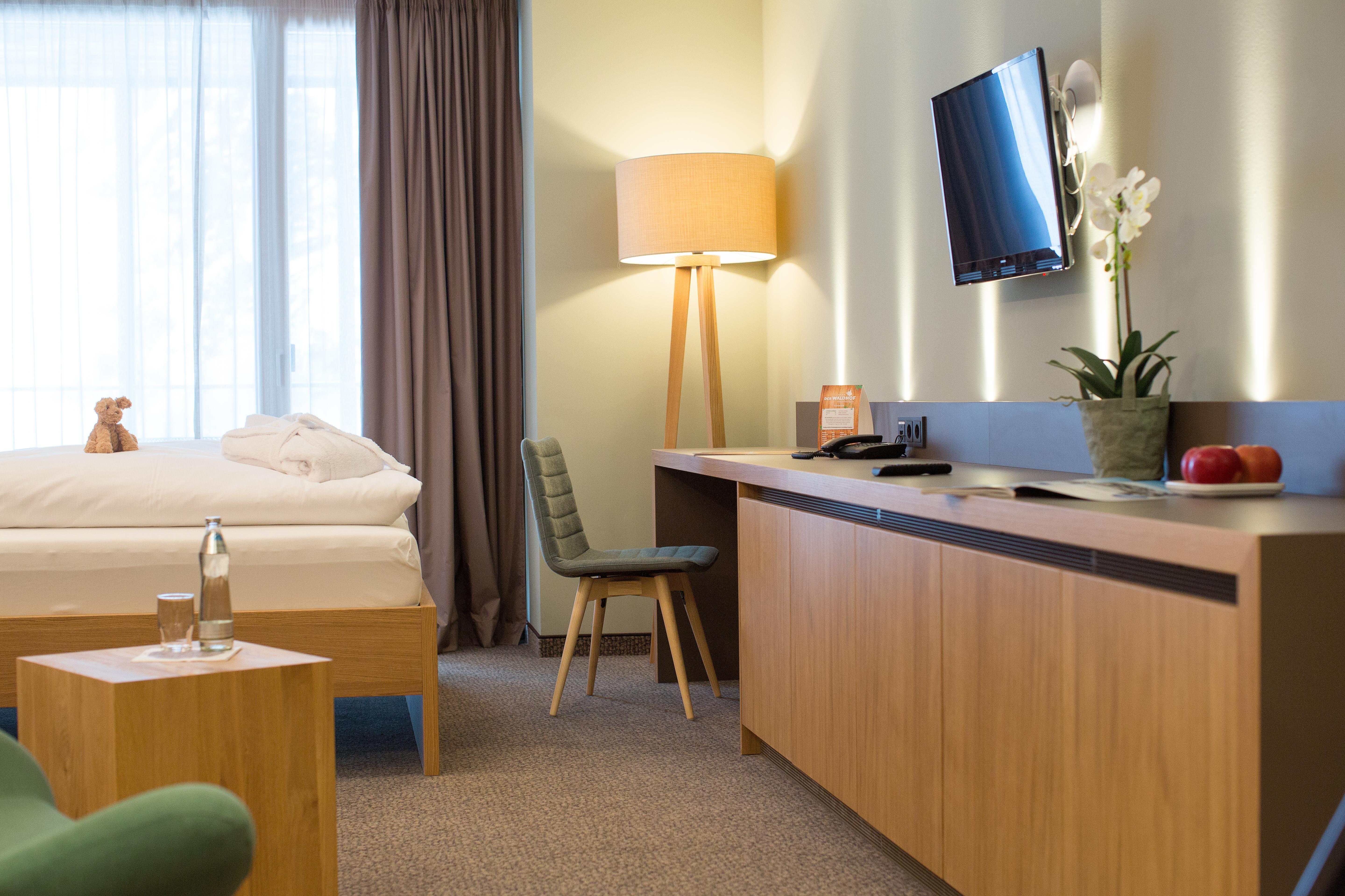 Hotel Der Waldhof Цел ам Зее Екстериор снимка